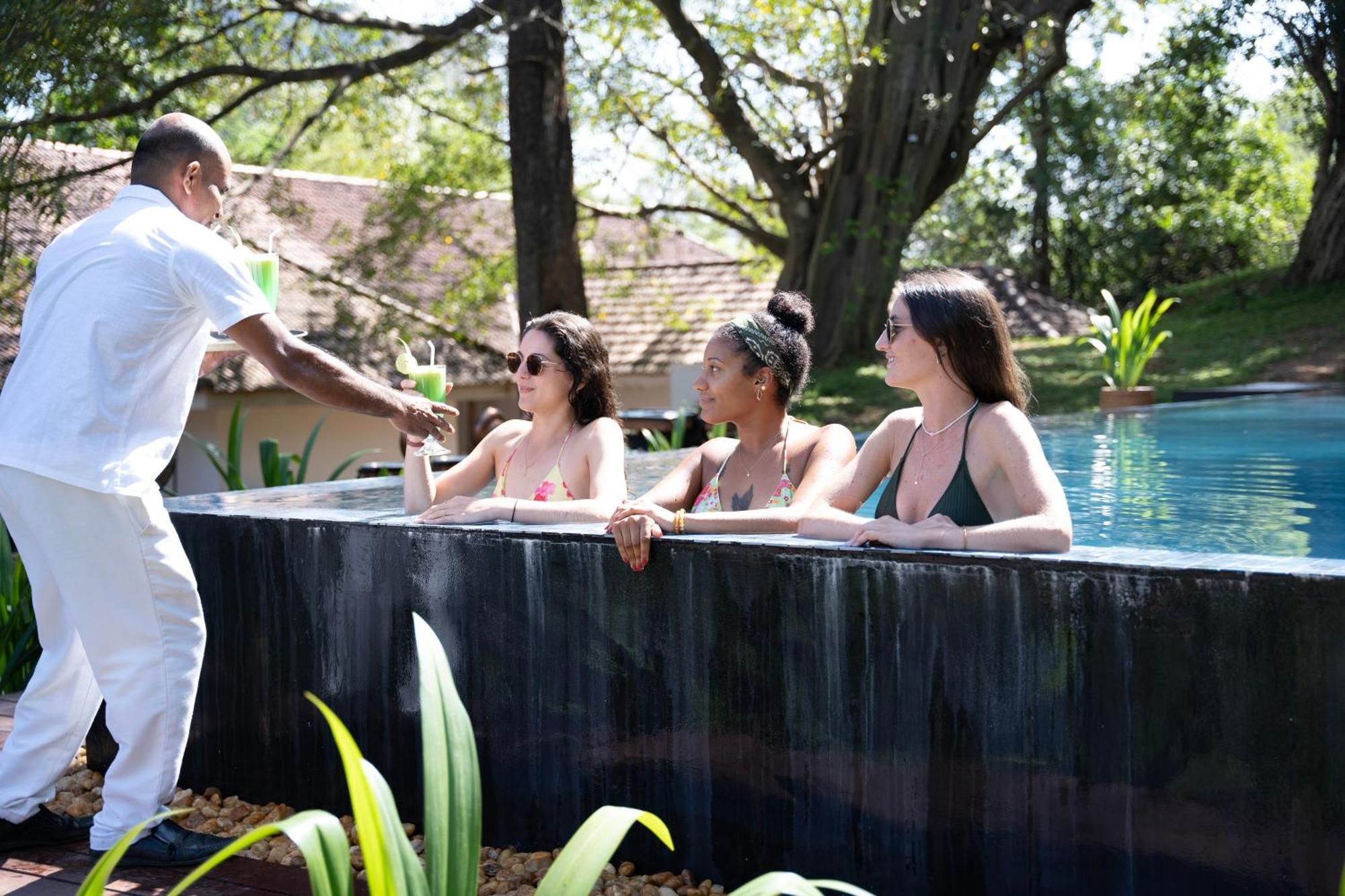 Ekho Sigiriya Hotel Exterior photo